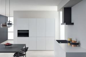 Kuchenka mikrofalowa Whirlpool W6 MD440 BSS 4