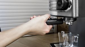 Ekspres ciśnieniowy Cecotec Tradizionale 3