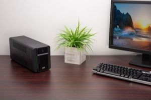 UPS APC Easy UPS (BVX1200LI-GR) 5