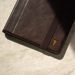 Etui na tablet Torro Skórzane etui TORRO Kompatybilne z Apple iPad 10,2 wysokiej jakości skórą 7. generacji z [wytrzymałą podstawą] [różnymi kątami patrzenia] [włączanie / wyłączanie] Edycja 2019 (ciemnobrązowa) 4