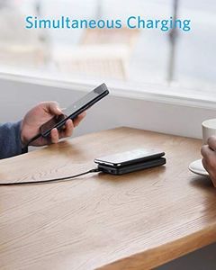 Powerbank Anker Anker PowerCore 10000 mAh z wejściem USB-C, zewnętrzną baterią, dużą pojemnością, kompatybilny z iPhone 11, Samsung, iPad 2020 Pro, AirPods i innymi. 6