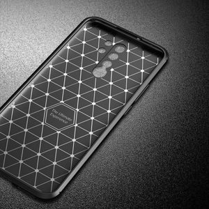 Etui XIAOMI REDMI 9 Pancerne Shockproof Carbon Fiber czarne 11