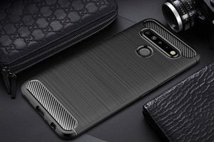 Hurtel Carbon Case elastyczne etui pokrowiec LG K41S czarny 7