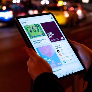 2x Szkło hartowane GC Clarity do Apple iPad Pro 11 (2018/2020) 3