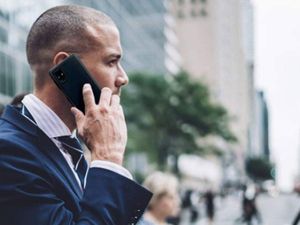 Spigen Etui do telefonu Ultra Hybrid do Samsung Galaxy M51 Matte Black uniwersalny 7