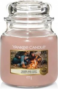 Yankee Candle YANKEE CANDLE_Med Jar średnia świeczka zapachowa Warm and Cosy 411g 1