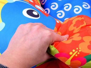 Jokomisiada Poduszka wałek do nauki siedzenia 6