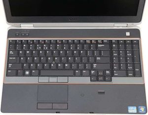 Laptop Dell Laptop Dell Latitude E6520 i5 - 2 generacji / 16 GB / 480 GB SSD / 15,6 HD / Klasa A- uniwersalny 5