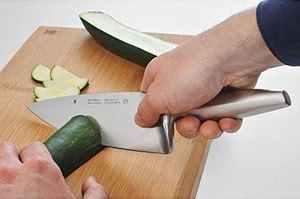 WMF Nóż szefa kuchni Chef's Edition 32 cm, specjalna stal ostrza, kuty nóż, cięcie wydajności, drewniana kaseta, ostrze 20 cm 5