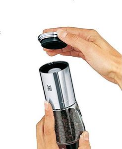 Młynek do przypraw WMF Zestaw młynek do soli i pieprzu WMF De Luxe, 2 sztuki, niewypełniony, 14 cm, stal nierdzewna Cromargan, szklany pojemnik, młynek ceramiczny, młynek do soli, pieprzu, papryczki chili 6