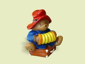 Figurka Schleich Figurka misia Paddington firmy Schleich 1