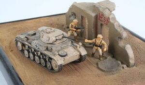 Revell Revell Model Kit Panzer 1:76 - PzKpfw II Ausf.F w skali 1:76, poziom 4, wierna replika z wieloma detalami, 03229 4