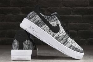 Nike Buty Nike Air Force 1 Flyknit 2.0 AV3042-001 40.5 1