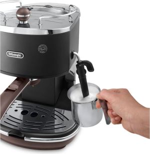 Ekspres ciśnieniowy DeLonghi ECOV311.BK 4