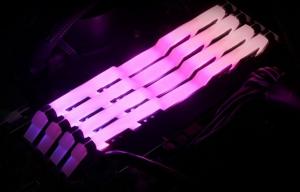 Pamięć HP V8 RGB, DDR4, 8 GB, 3600MHz, CL18 (7EH92AA#ABB) 5