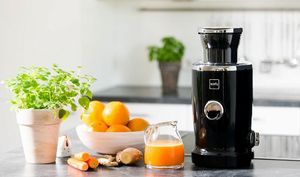 Wyciskarka do cytrusów Novis Vita Juicer 4w1 czarna 3
