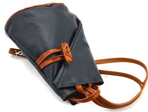 Vera Pelle Efektowny, skórzany plecak damski knebel 5