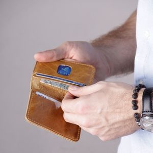 Solier Cienki skórzany portfel męski Solier SW11 jasnobrązowy 7