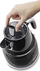 Czajnik DeLonghi DeLonghi KBZ3001.BK Scultura KBZ3001BK czajnik, czarny, stal nierdzewna 5