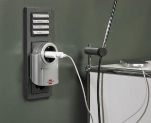 Listwa zasilająca Brennenstuhl Primera-Line przeciwprzepięciowa 1 gniazdo srebrny (1506950) 5