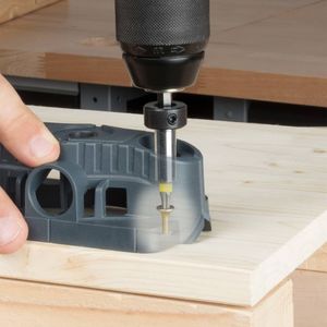 Wolfcraft Przenośna przystawka wspomagająca wiercenie wiertłami cylindrycznymi i FORSTNER Wolfcraft 6