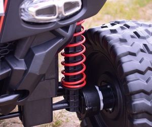 Super Toys MEGA AUTO CFORCE 4X4 , METALOWE AMORTYZATORY, FUNKCJA BUJANIA, KLIMATYZACJA MIĘKKIE KOŁA EVA, MIĘKKIE SIEDZENIE FULL OPCJA /XJL588 uniwersalny 21