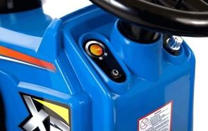 Super Toys NAJMOCNIEJSZY TRAKTOR Z ŁYŻKĄ I PILOTEM 12V DWIE PRĘDKOŚCI/1005A uniwersalny 15