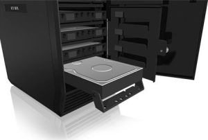 Kieszeń Icy Box 8x 3.5" SATA III JBOD - USB 3.0 / eSATA (IB-3680SU3) 4