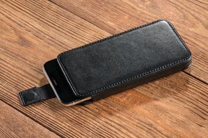 moVear moVear pocketCase C+ Skórzane Etui Wsuwka do Smartfon / Telefon rozmiar L (ok 160 x 79 x 8mm) oraz innych smartfonów o zbliżonych wymiarach | Skóra Gładka, Czarny Standard 8