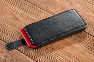 moVear moVear pocketCase C+ Skórzane Etui Wsuwka do iPhone 8/7/6 Plus oraz innych smartfonów o zbliżonych wymiarach | Skóra Gładka, Czarny Standard 13