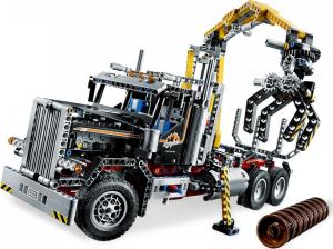 LEGO Technic Ciężarówka do transportu drewna (9397) 6