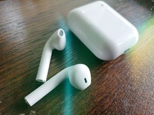 Słuchawki TWS Ear Pods 2 + Etui 2