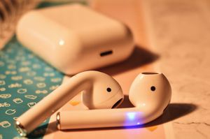 Słuchawki TWS Ear Pods 2 + Etui 7