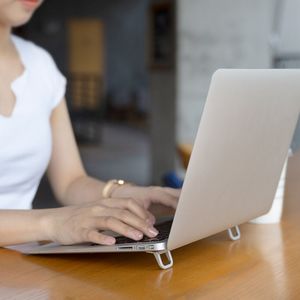 Nillkin BolsterStand 4