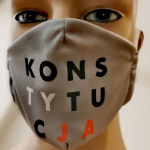 Regio Maseczka Wielorazowa Ochronna Konstytucja r. S 2