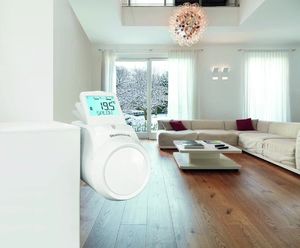 Honeywell Honeywell THR99C3112 Zestaw Evohome: sterownik, podstawa z zasilaczem, moduł przekaźnikowy, 2 regulatory HR92, 2 zestawy adapter 4