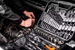 Zestaw narzędzi Neo 77 el. (08-915) 8