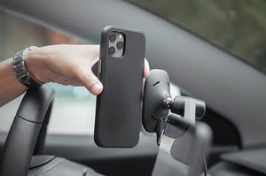 Moshi Etui Moshi Overture 2w1 Apple iPhone 12/12 Pro z kieszeniami na karty + stand up (system SnapTo) (Jet Black) 11