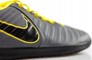 Nike BUTY HALOWE NIKE TIEMPO LEGEND CLUB IC 070 uniwersalny 5