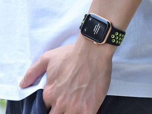 Alogy Pasek do Apple Watch 1/2/3/4/5/6/SE 42/44mm czarno-zielony 4