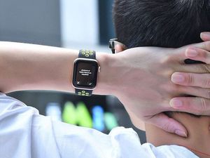 Alogy Pasek do Apple Watch 1/2/3/4/5/6/SE 42/44mm czarno-zielony 5