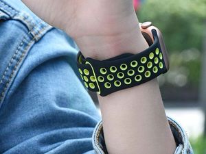 Alogy Pasek do Apple Watch 1/2/3/4/5/6/SE 42/44mm czarno-zielony 6