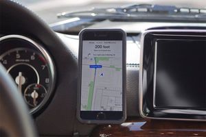 RokForm Uchwyt magnetyczny do samochodu Lil'Rok Magnetic Mount 4