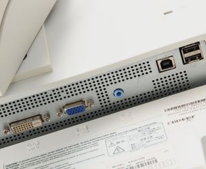 Monitor NEC Monitor NEC EA241WM-BK 24 1920x1280 Klasa B uniwersalny 14