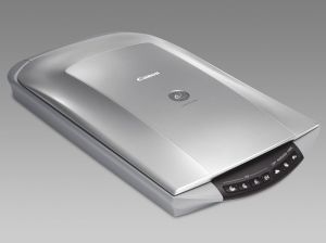 Skaner Canon CanoScan 4400F 1