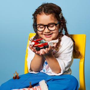 LEGO City Mały wóz strażacki (60279) 7