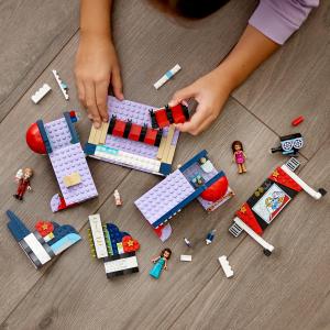 LEGO Friends Kino w Heartlake City (41448) 2