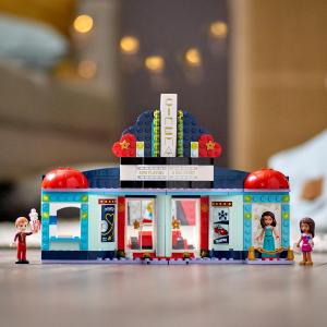 LEGO Friends Kino w Heartlake City (41448) 3