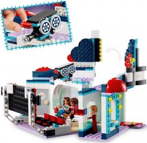 LEGO Friends Kino w Heartlake City (41448) 11
