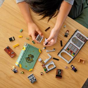 LEGO Harry Potter Chwile z Hogwartu: zajęcia z eliksirów (76383) 3